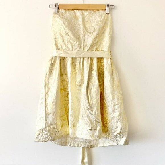 NEW Forever 21 Gold Floral Foil Strapless Mini Dress - Picture 1 of 7